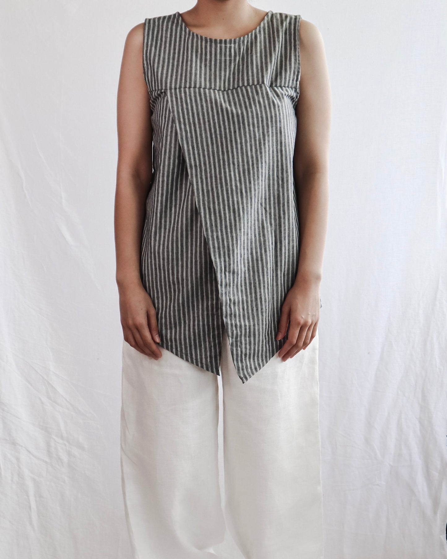 Linen Split Sleeveless Top - Charcoal Stripe